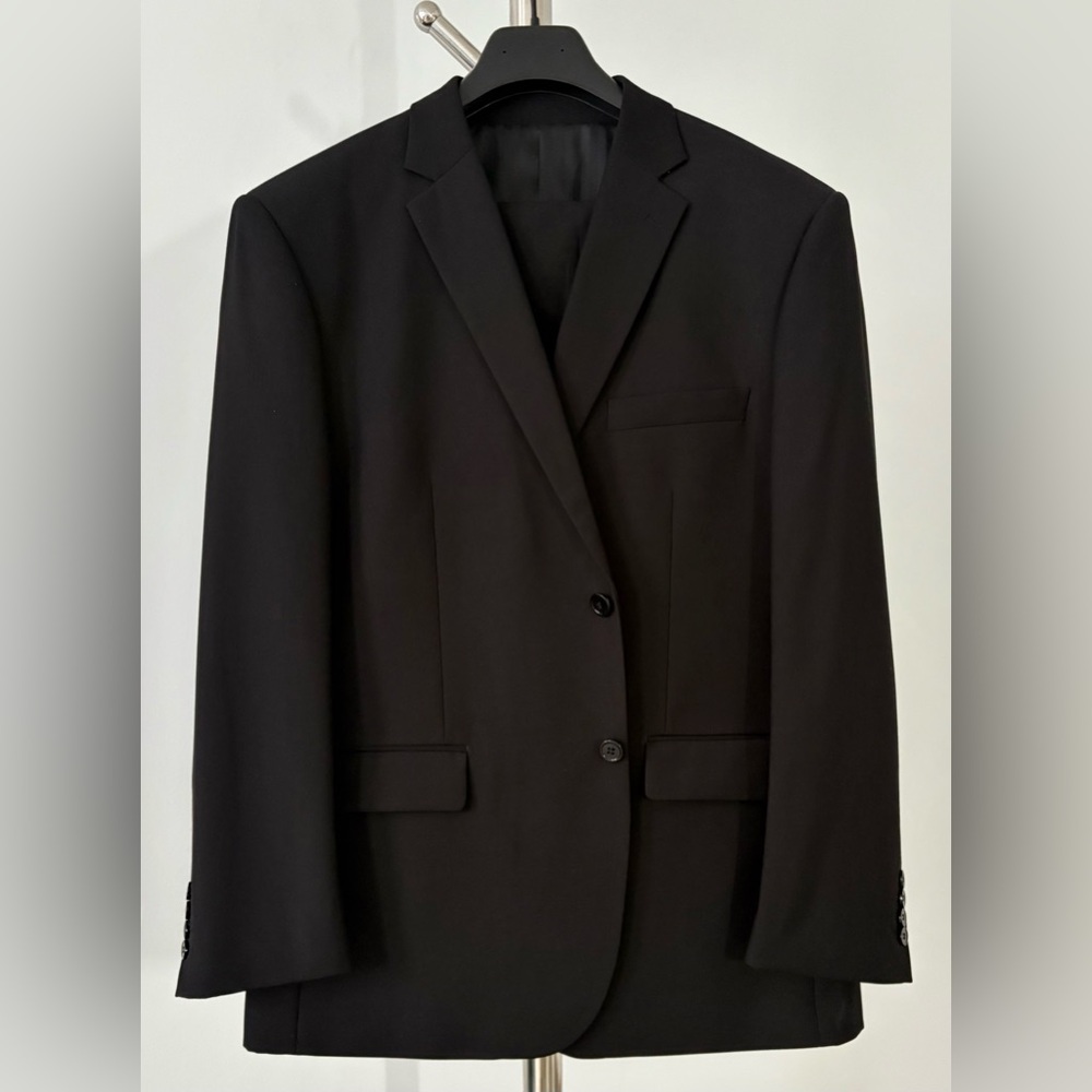Classic Black Men's Italian Suit with pants